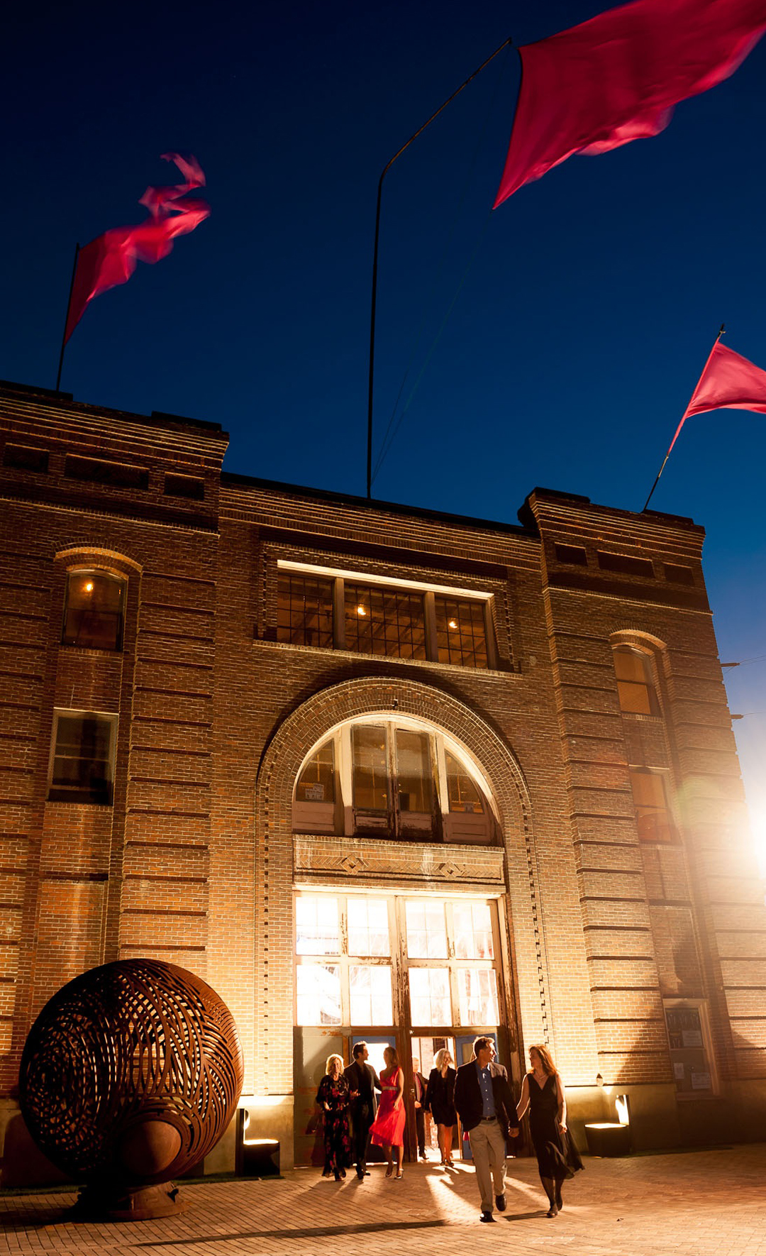 Gesa Power House Theatre - photo at night